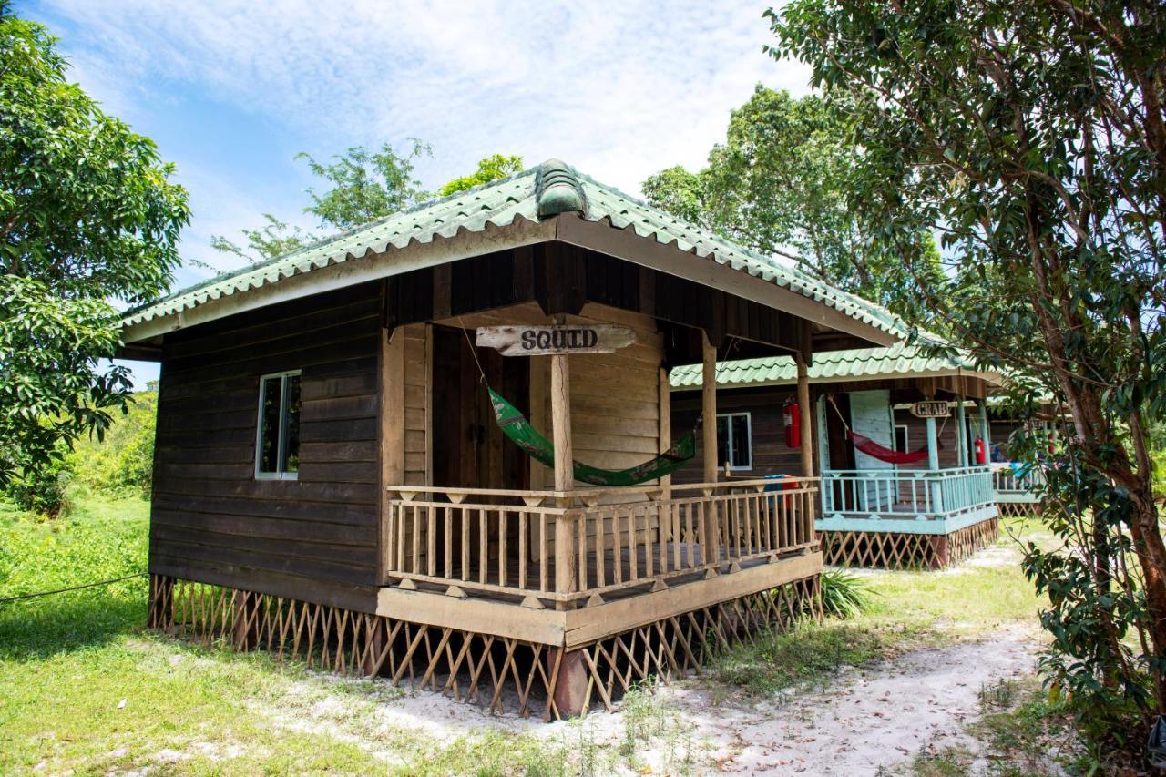 Mad Monkey Koh Rong Samloem Pansiyon Koh Rong Sanloem Dış mekan fotoğraf