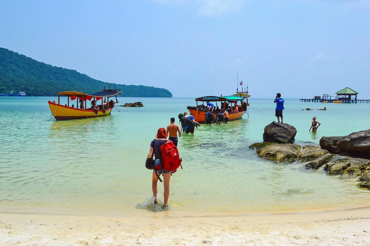 Mad Monkey Koh Rong Samloem Pansiyon Koh Rong Sanloem Dış mekan fotoğraf