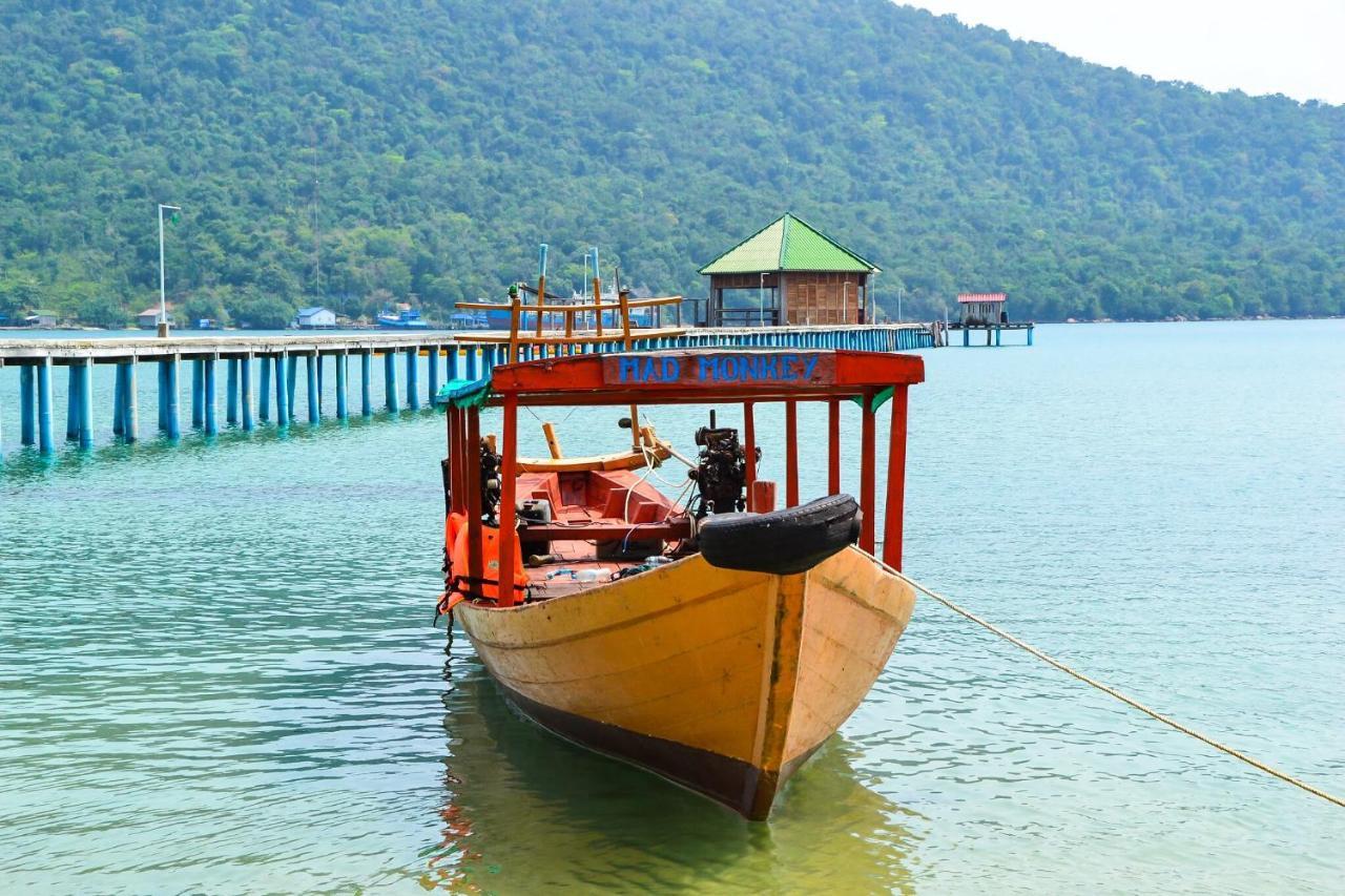 Mad Monkey Koh Rong Samloem Pansiyon Koh Rong Sanloem Dış mekan fotoğraf